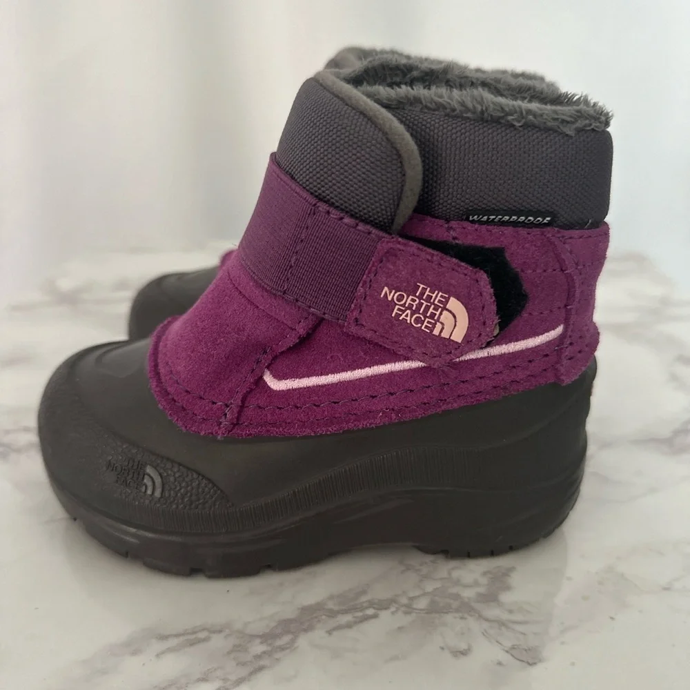 The North Face Purple/Gray Waterproof Girl Boots (SH85)